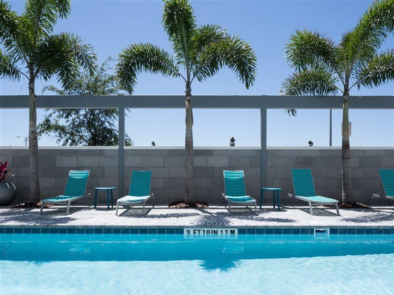 Home2 Suites By Hilton Orlando Airport Exterior foto