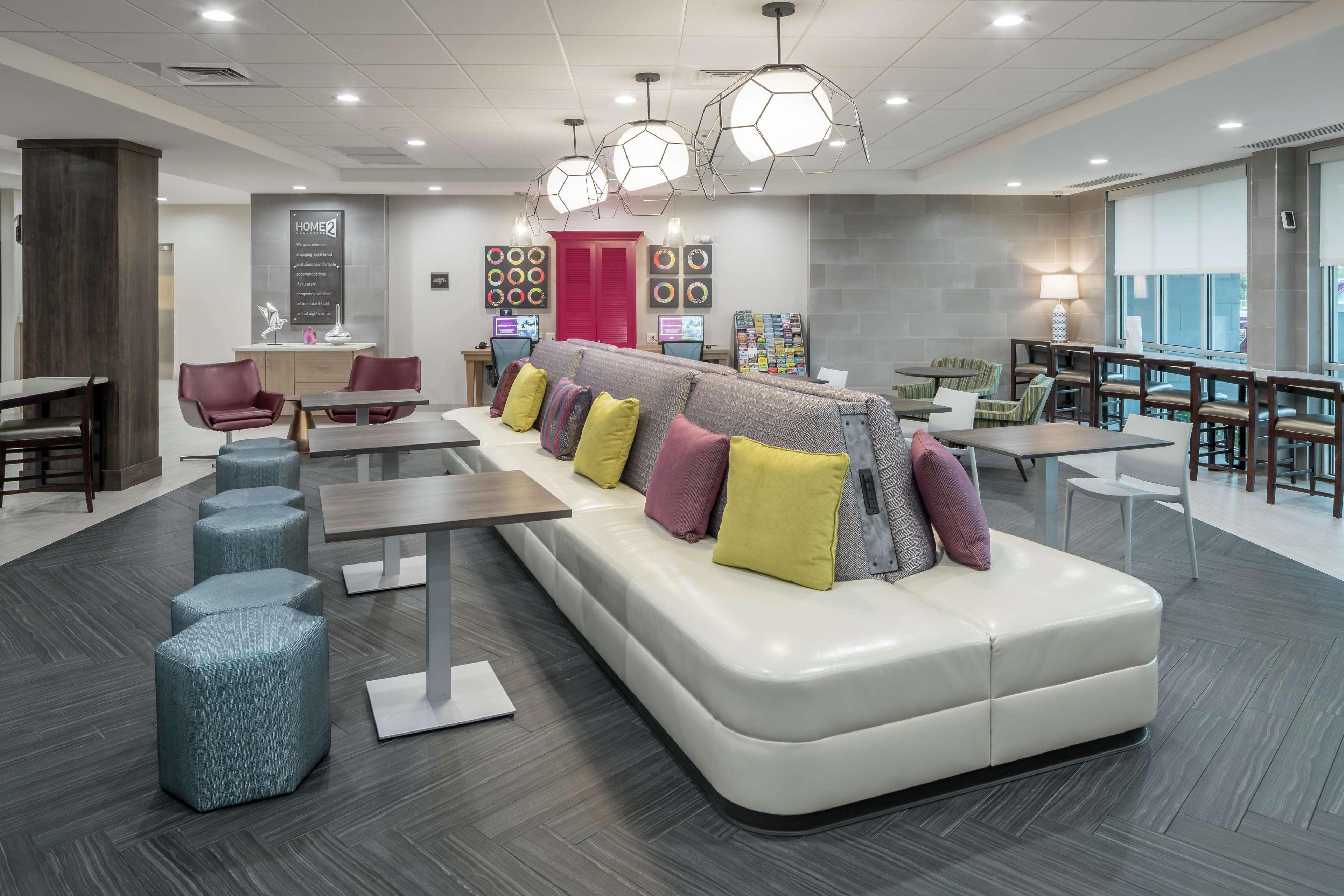 Home2 Suites By Hilton Orlando Airport Exterior foto